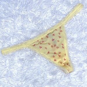 Victoria's Secret vintage Yellow Lace Thong with Pink Star fish Design